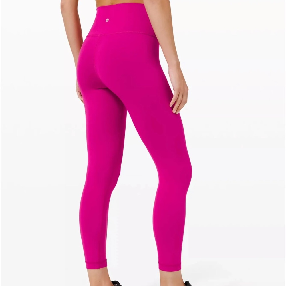 Lululemon Wunder train 25"